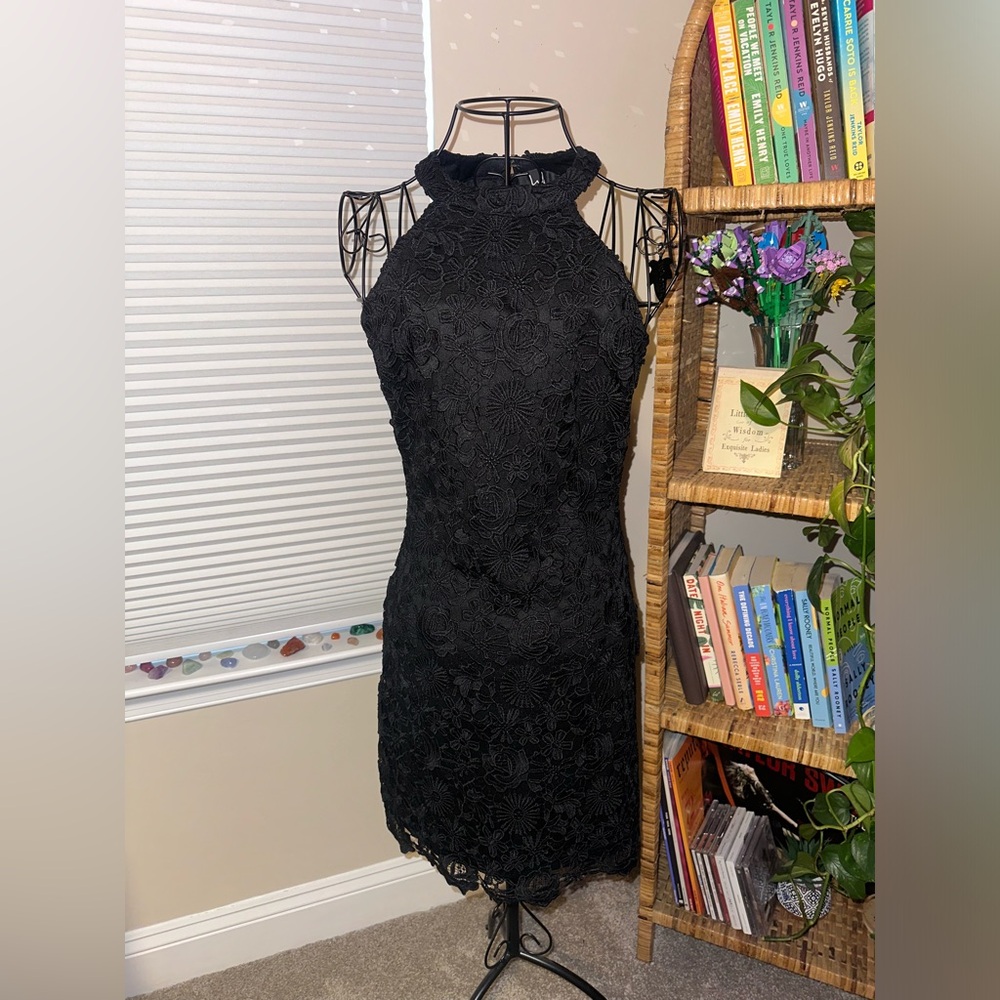 lulus black floral lace dress size small